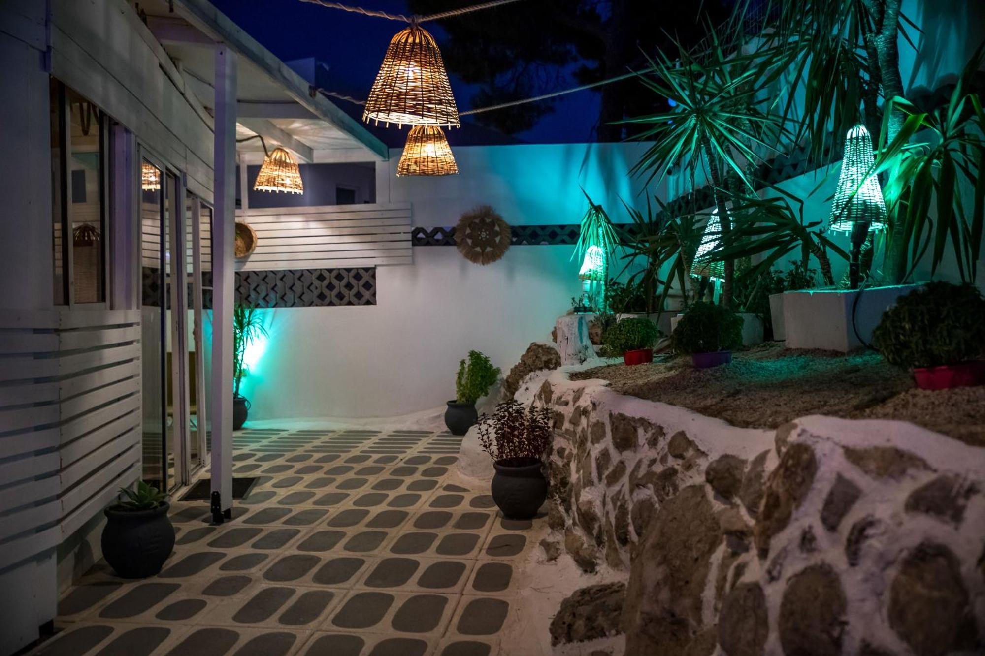 Casa Mikele By Sarikas - Sea Side Suites And Studios -Adults Only Faliraki Exterior foto