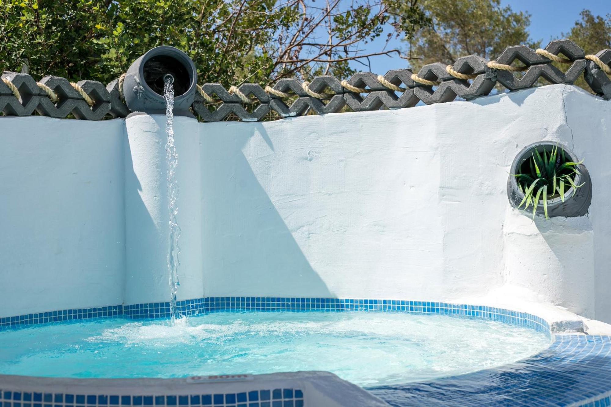 Casa Mikele By Sarikas - Sea Side Suites And Studios -Adults Only Faliraki Exterior foto
